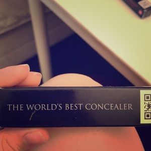 Worlds best concealer!